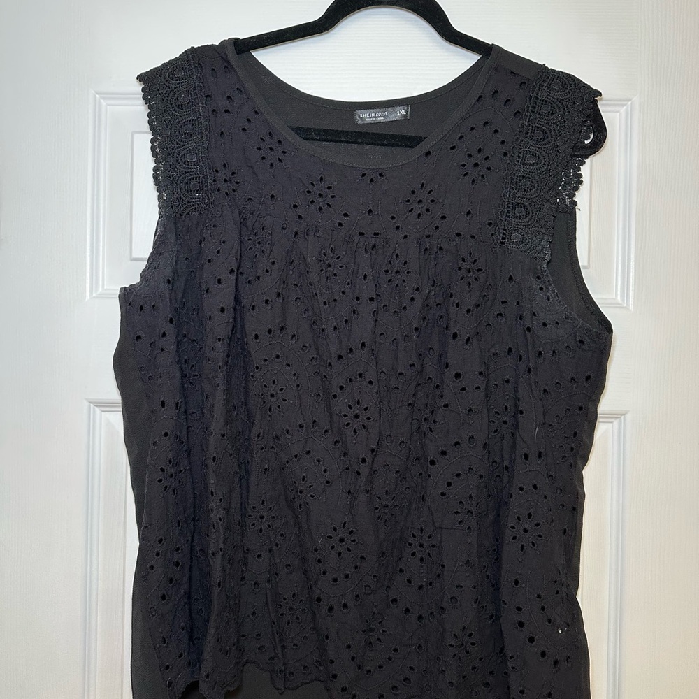 SHEIN Women's Black Eyelet Sleeveless Top